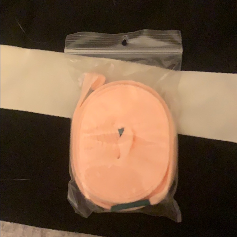 Salmon Pink Air Jordan 1 Laces